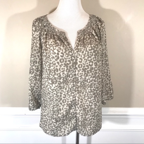 LOFT Tops - LOFT Grey & Cream Animal Print Blouse (S)